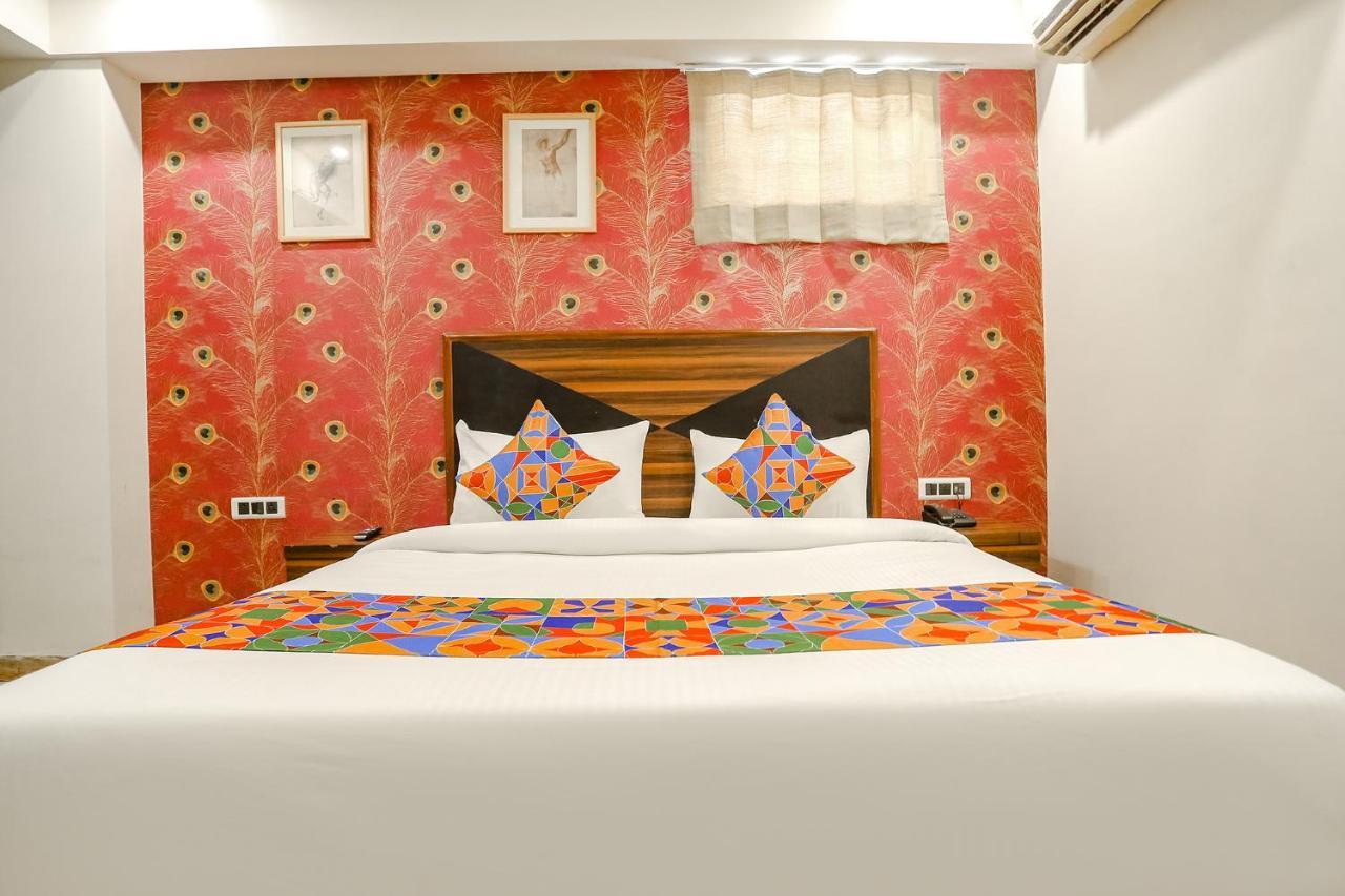 Hotel Grand La Casa Near Igi Airport