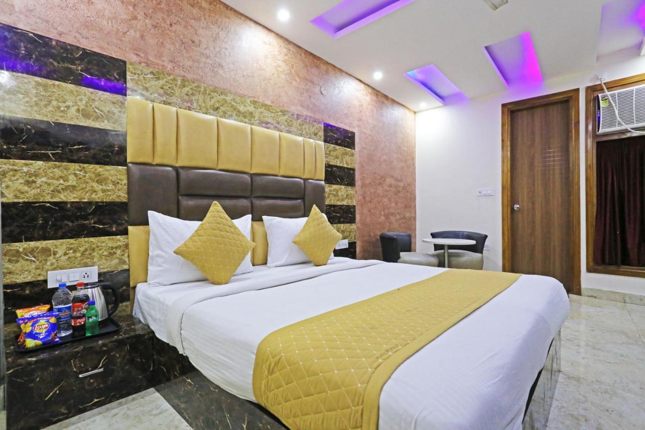 Grand La Casa Near Igi Airport Hotel 4*