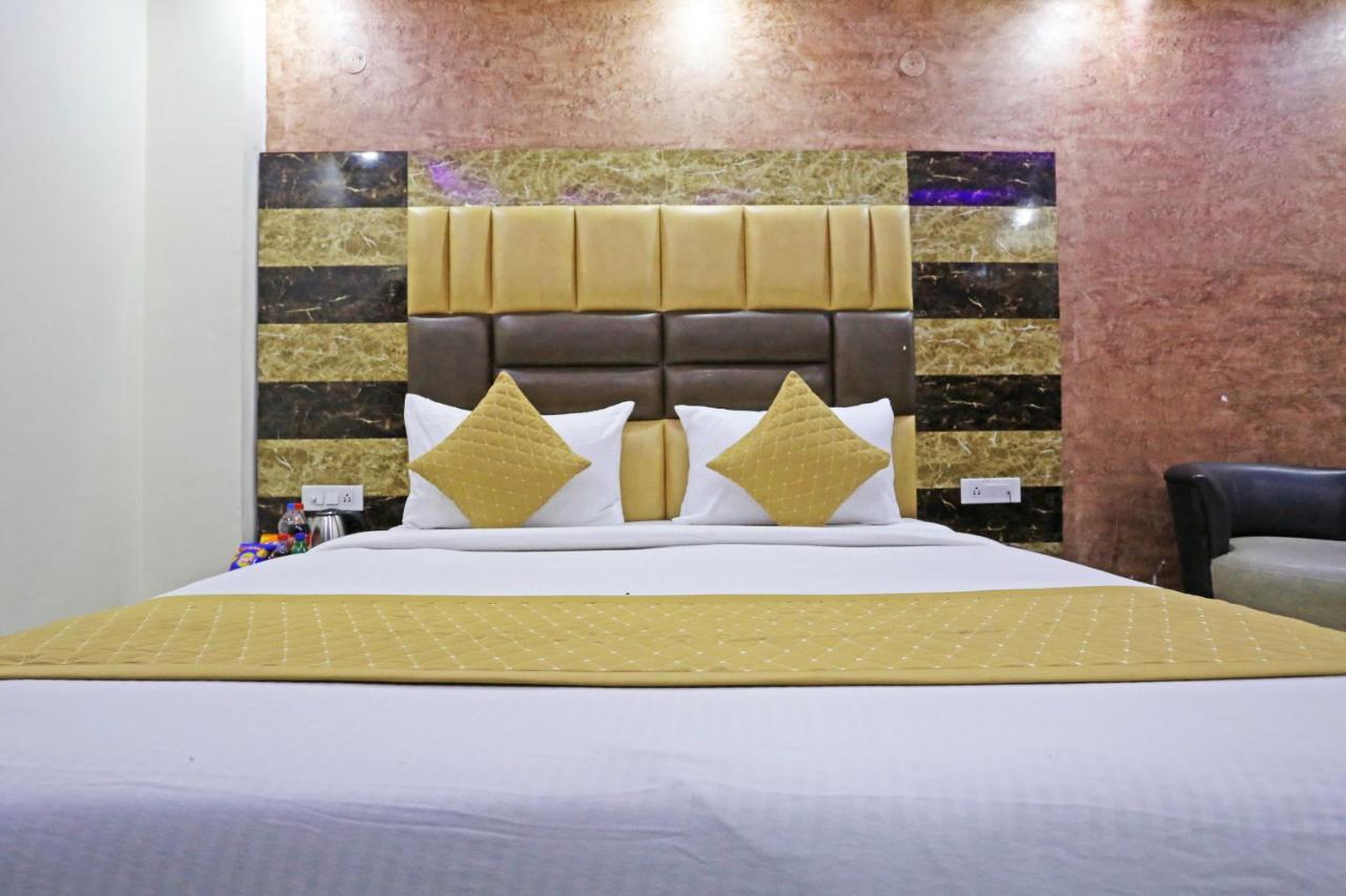 Grand La Casa Near Igi Airport Hotel